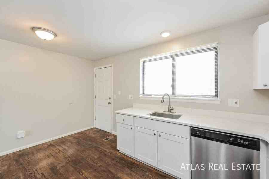 4099 Woodglen Blvd - Photo 7 of 22