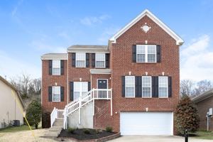 featured image of 2561 Jordan Ridge Dr