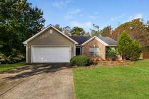 featured image of 4620 Fox Forrest Dr