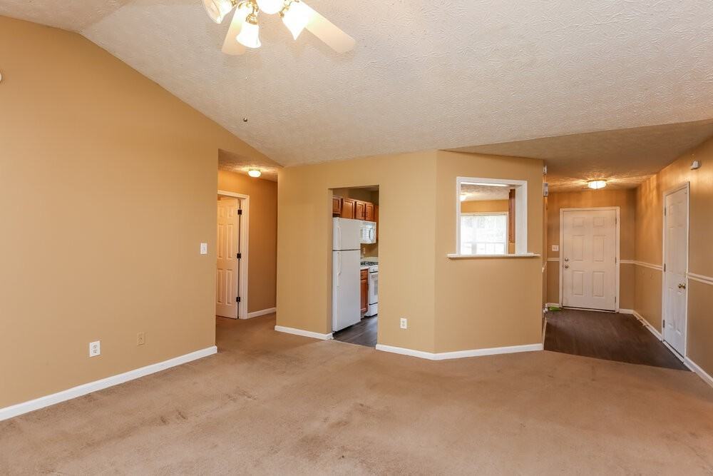 4620 Fox Forrest Dr - Photo 4 of 25