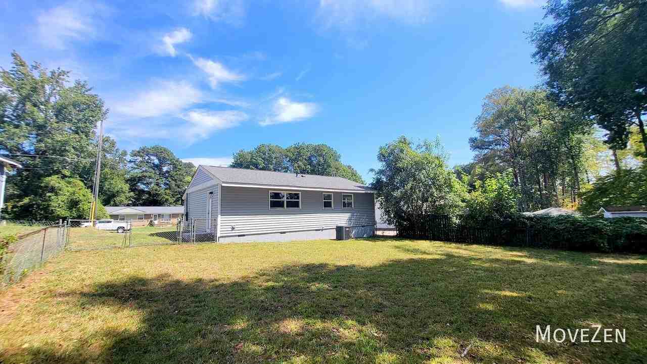 206 Plaza Dr - Photo 2 of 41