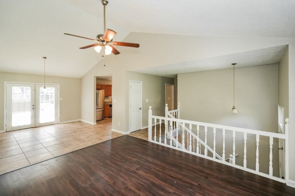 3221 Jessica Dr - Photo 6 of 20