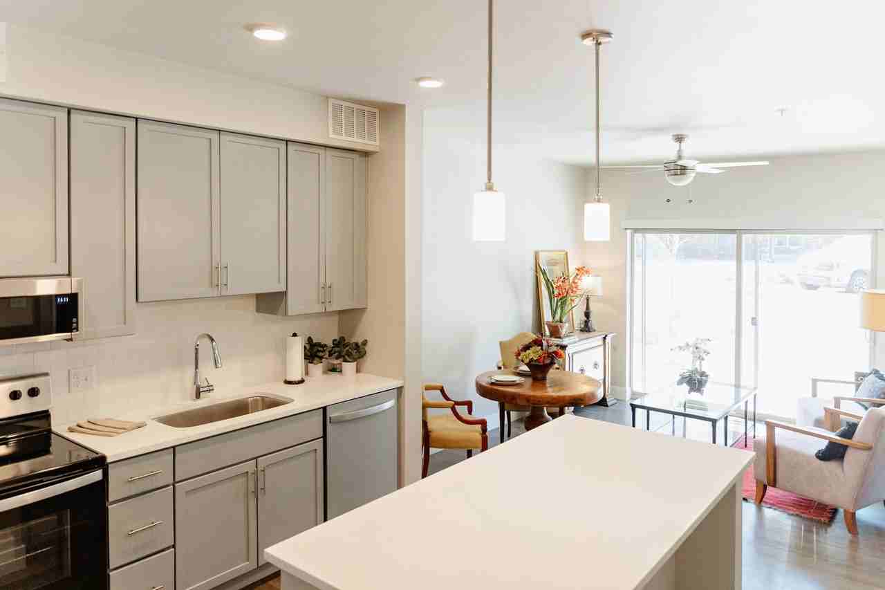 The Carter- Rental Properties - Photo 3 of 15
