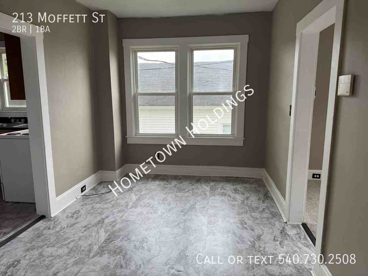 213 Moffett St - Photo 7 of 10