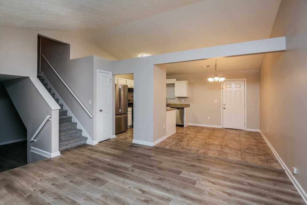 1434 Diamond Ky - Photo 6 of 18