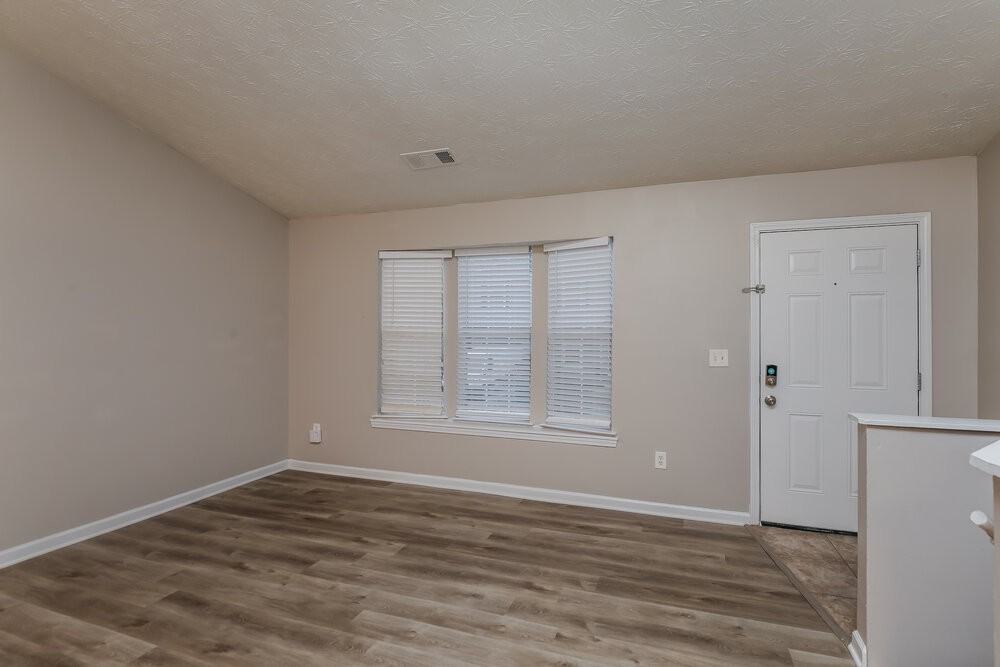 1434 Diamond Ky - Photo 7 of 18