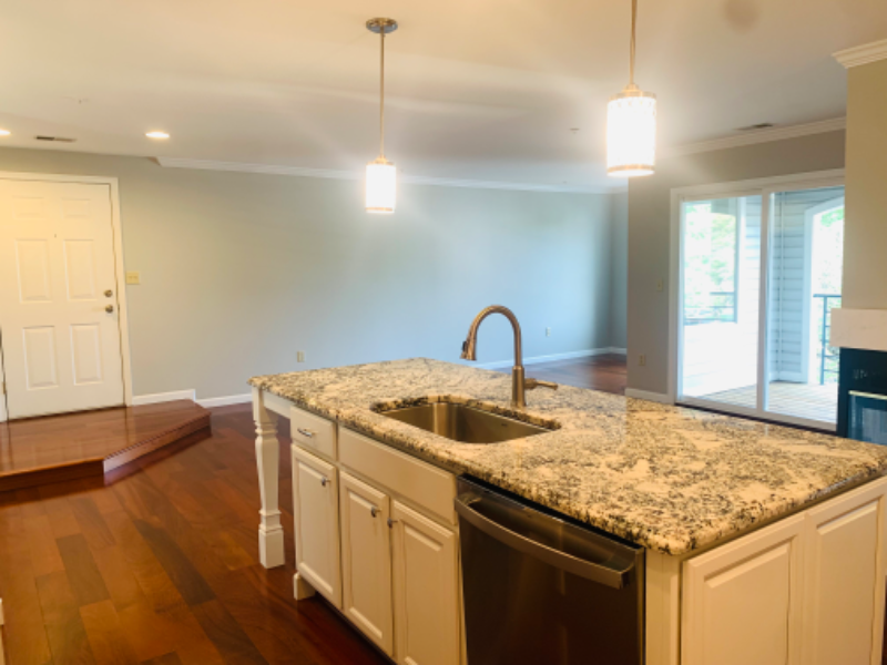 20 Greystone Ct - Photo 4 of 14