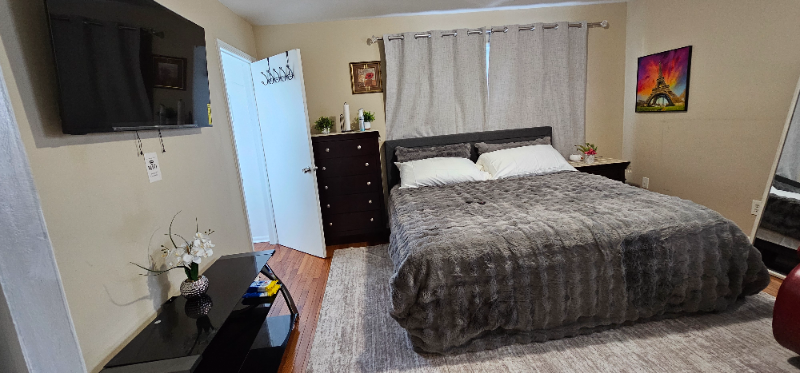 312 Bond St - Photo 2 of 8