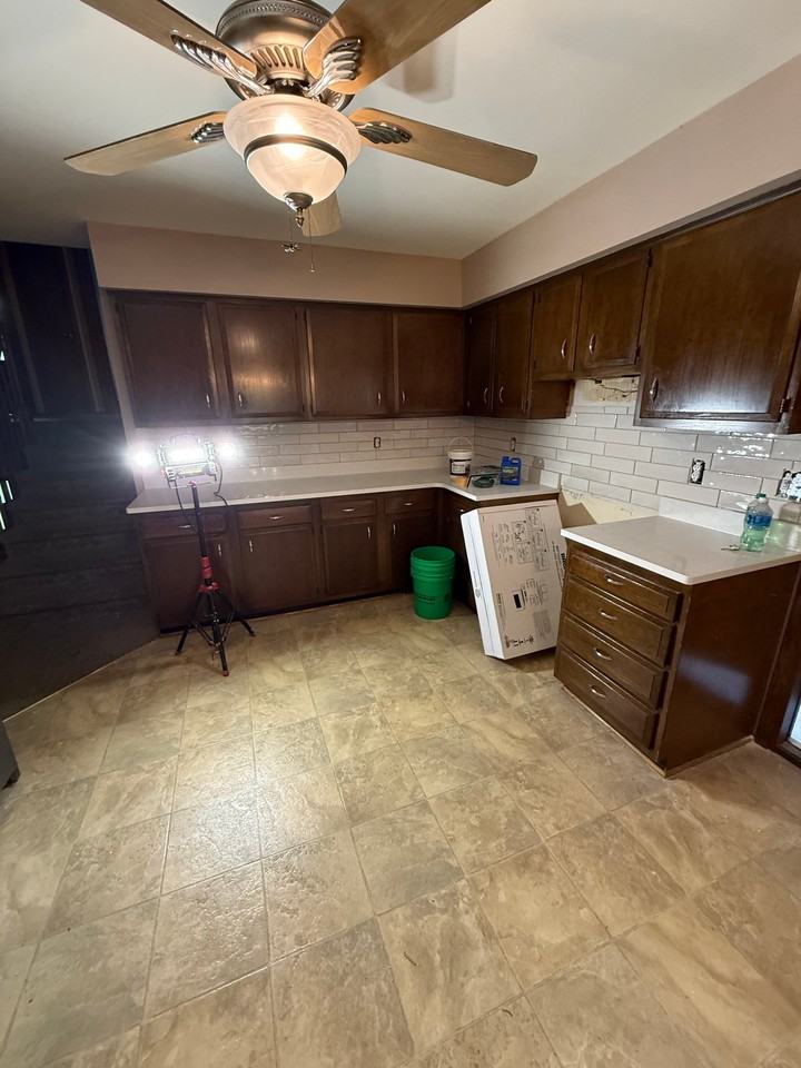 10314 W Beacon Hill Dr - Photo 5 of 13