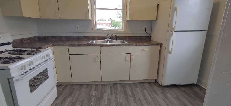 1 E Hickory St #4 - Photo 6 of 9
