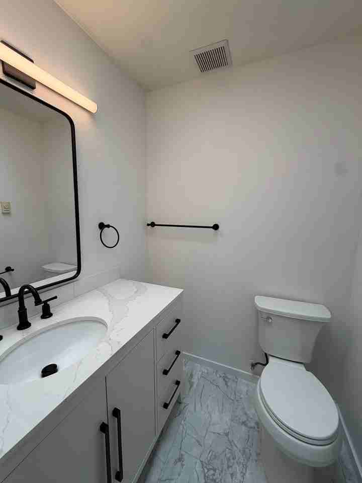 17201 127th Pl Ne #102 - Photo 7 of 11