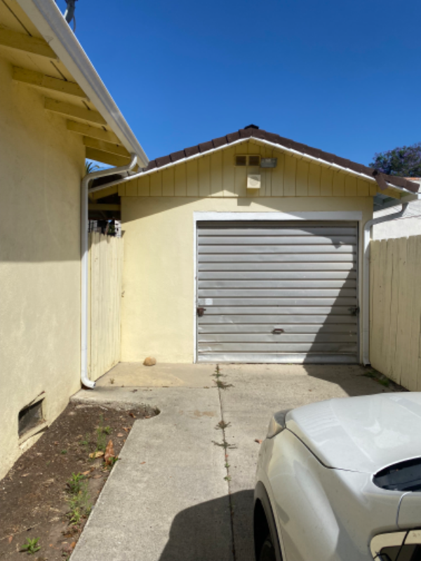 710 W Sola St - Photo 2 of 8