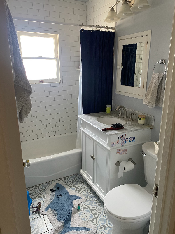 710 W Sola St - Photo 6 of 8