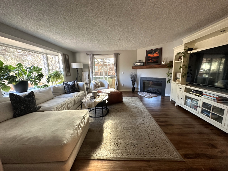 935 Se Douglas St - Photo 4 of 25