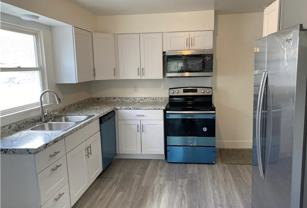 230 N 3rd St - Photo 1 of 1