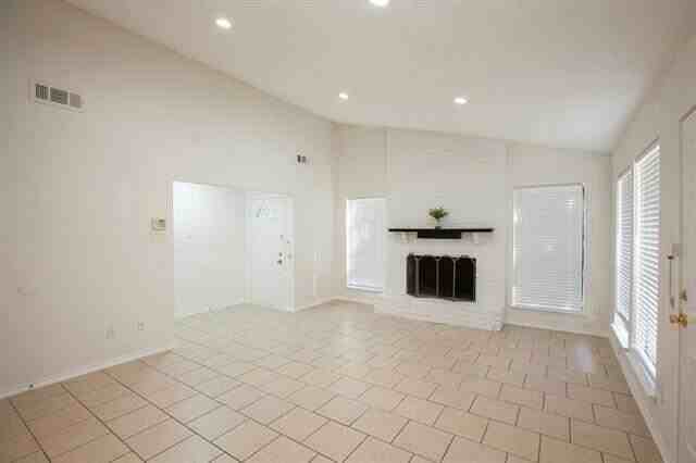 12501 Hornbeam Dr - Photo 5 of 20