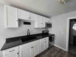 featured image of 13 Freemont St #1