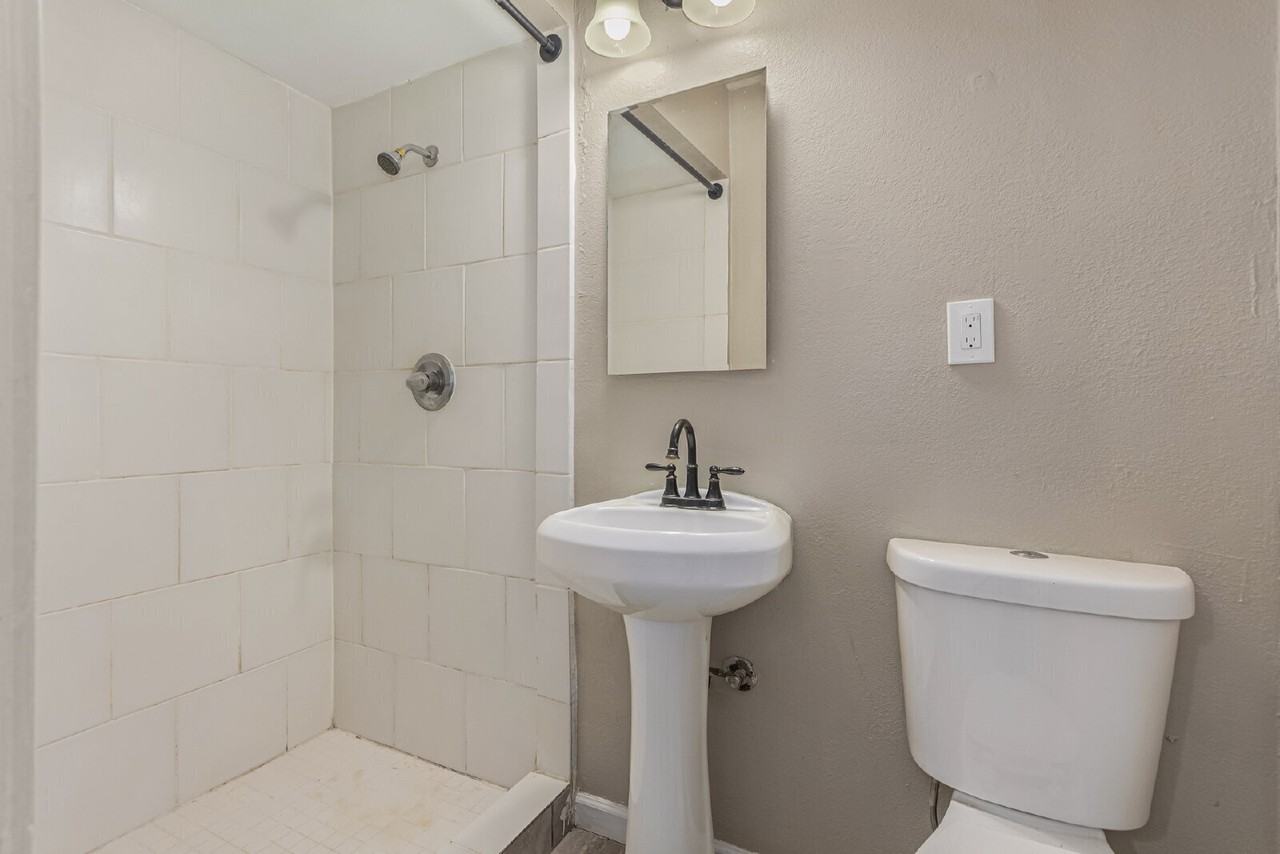 2014 N 17th St - Photo 7 of 21