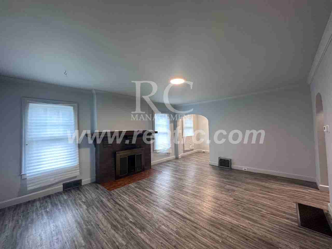 22 Delaware Ave - Photo 5 of 14