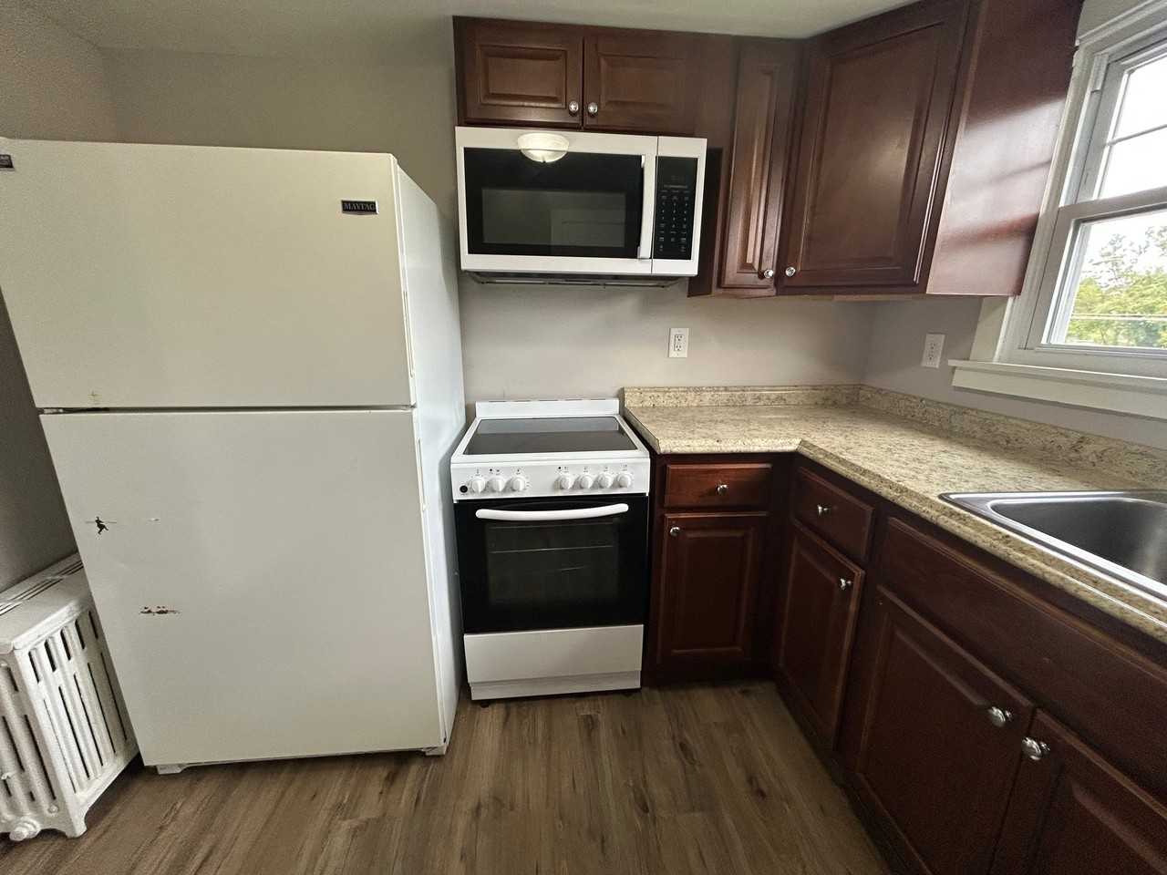 334 Durham Rd #4 - Photo 6 of 19