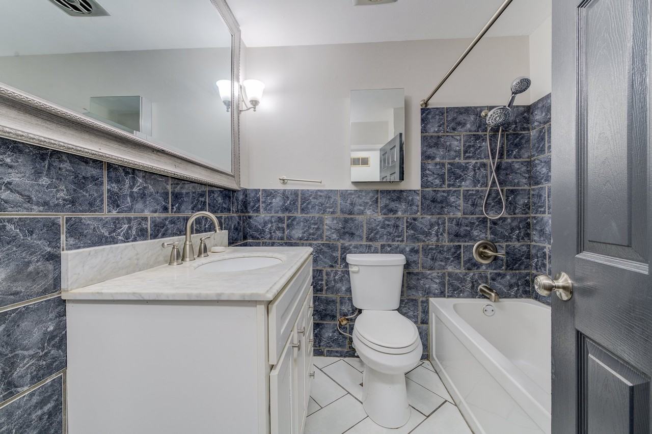 5311 Grove Ave - Photo 7 of 14