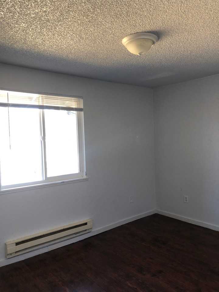 1928 East Rd #15 - Photo 3 of 8