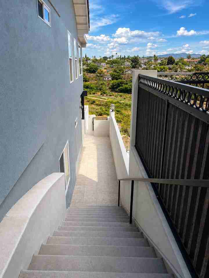 2431 Prospect St #1 - Photo 7 of 7