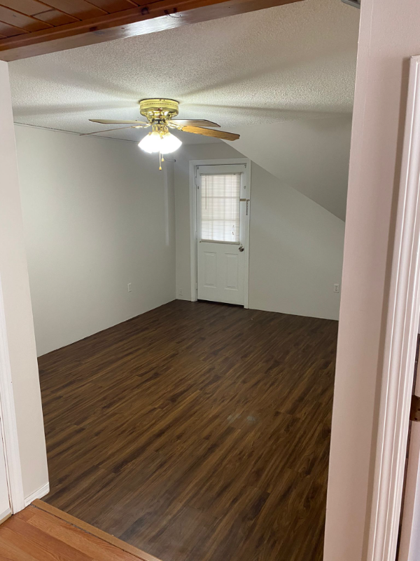 166 Newland Ave #6 - Photo 6 of 6