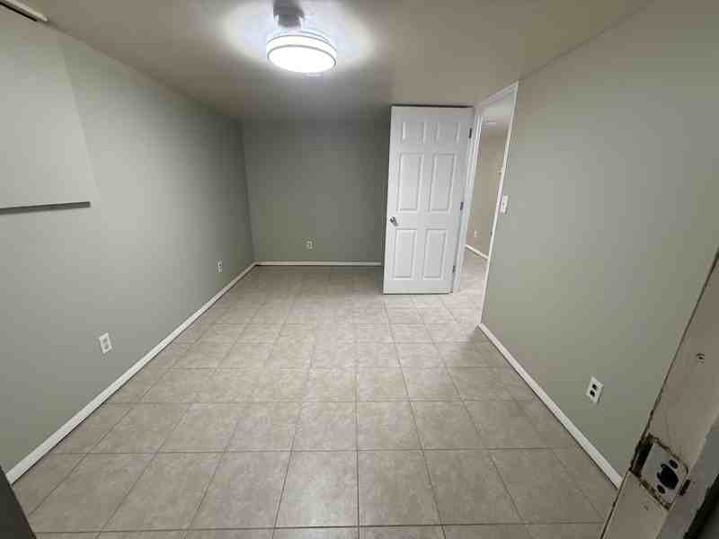 3300 15th Ave #3 - Photo 6 of 13