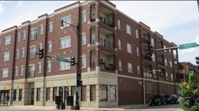 3000 W Lawrence Ave #2F - Photo 1 of 1