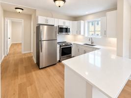 featured image of 290 Washington St #10