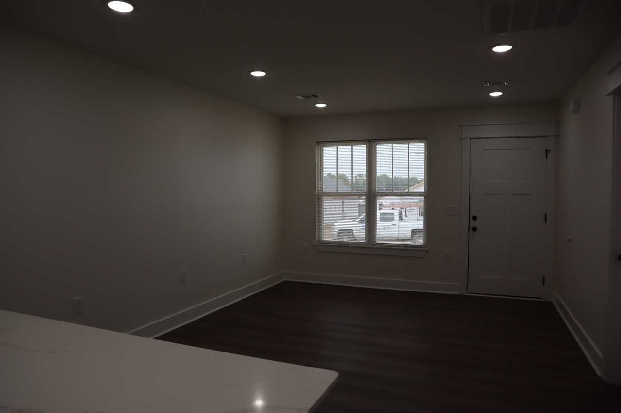 4 Tom Smith Way - Photo 5 of 19