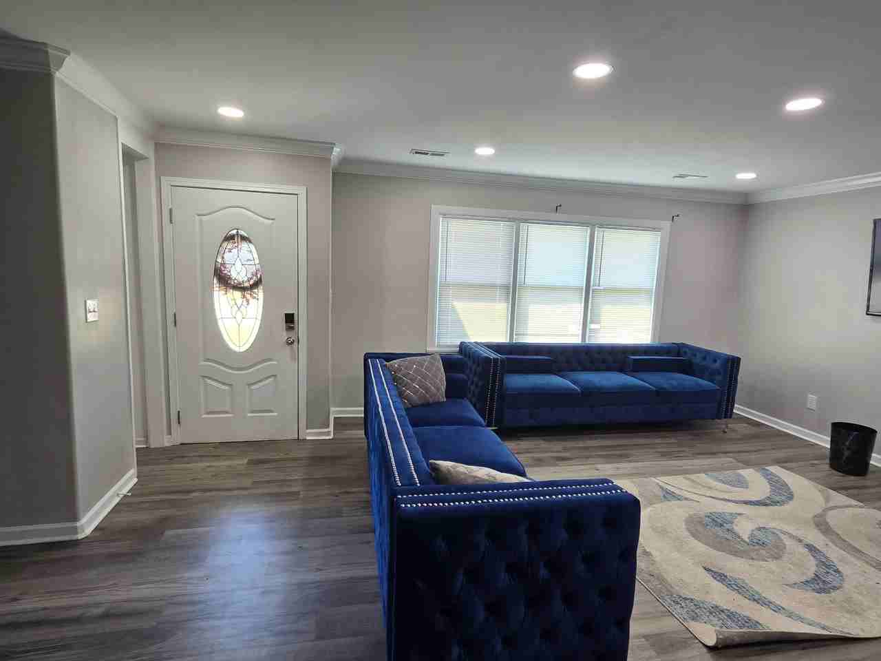 2712 Mastin Lake Rd Nw - Photo 2 of 16