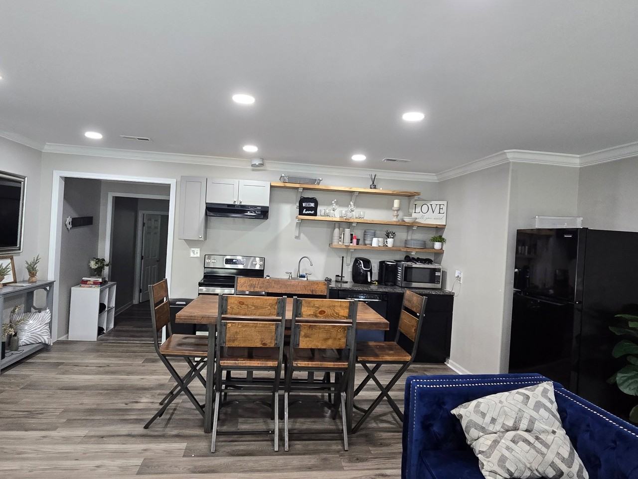 2712 Mastin Lake Rd Nw - Photo 4 of 16