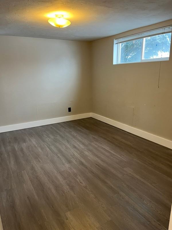 1288 E Greenfield Cir - Photo 5 of 9
