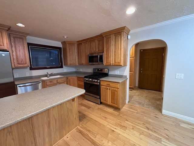 2112 W Bowling Ave - Photo 6 of 20