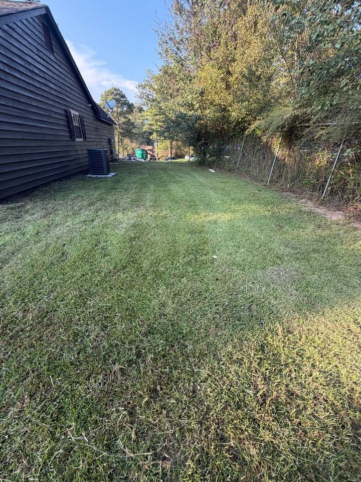 414 Crest Ct - Photo 6 of 7