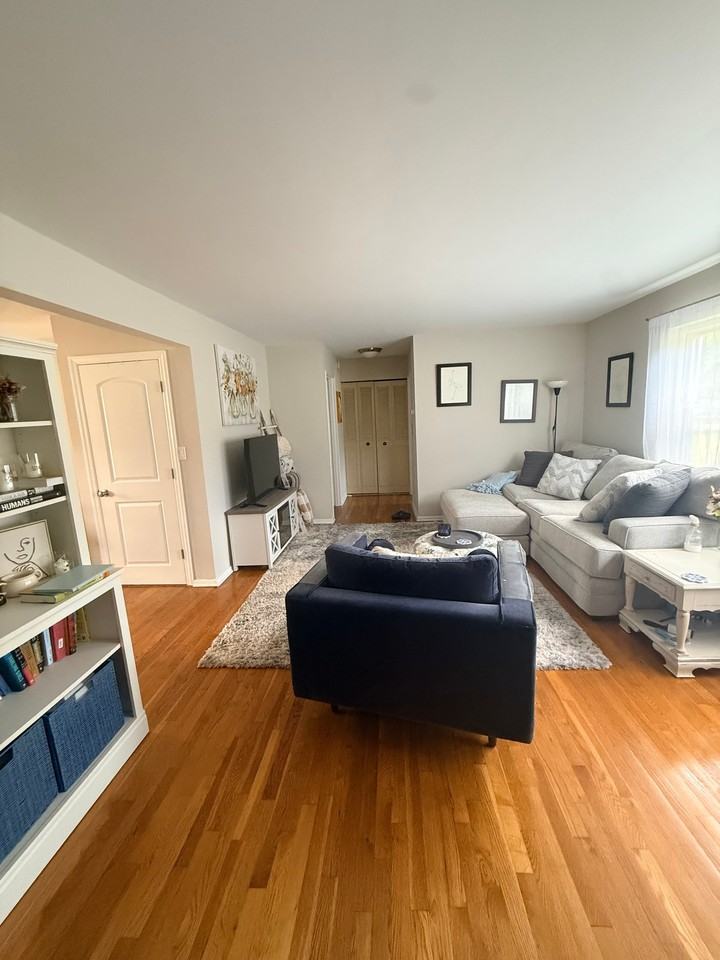 14 Rolling Ridge Rd #A - Photo 2 of 10