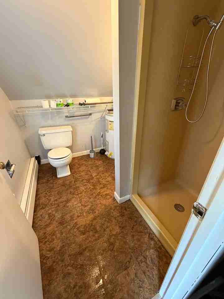 187 Center St #5 - Photo 6 of 6