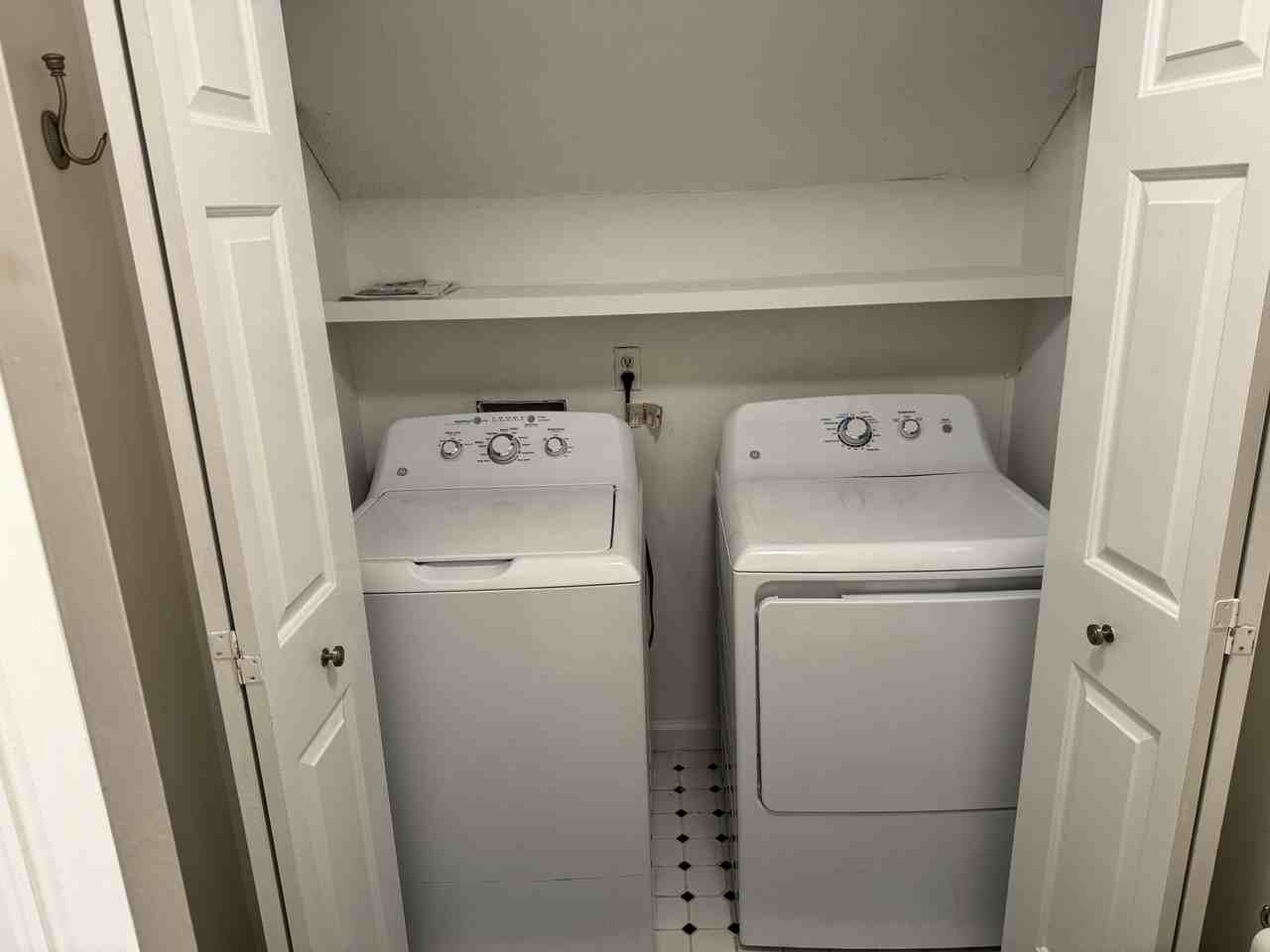 129 Village Walk - Photo 7 of 9