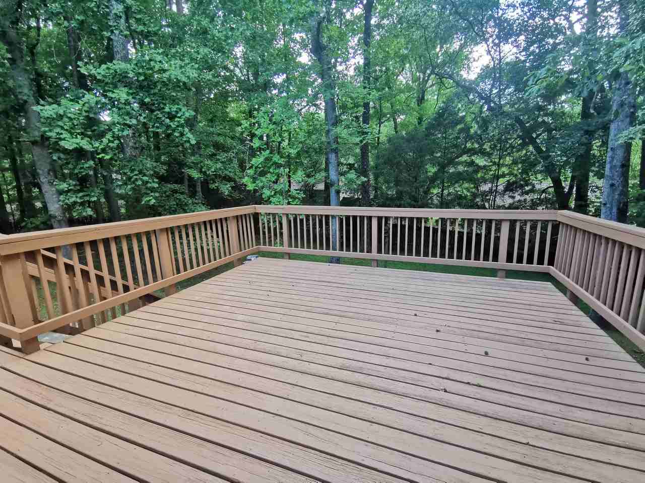 250 Sheringham Dr - Photo 4 of 17