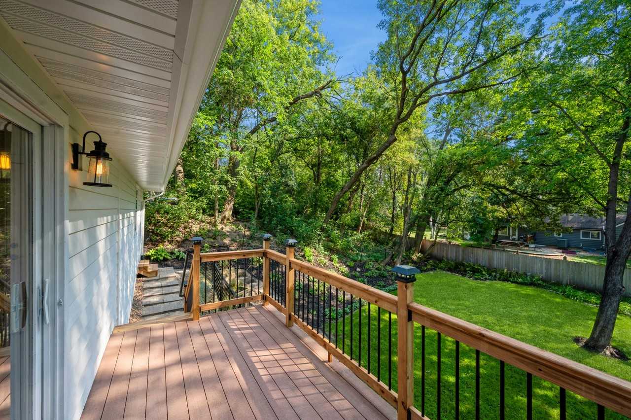 12435 25th Ave N - Photo 5 of 17