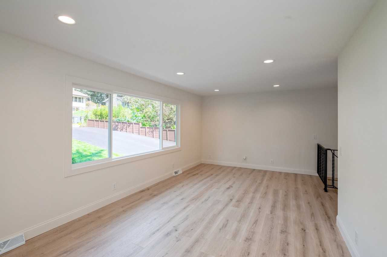 12435 25th Ave N - Photo 7 of 17