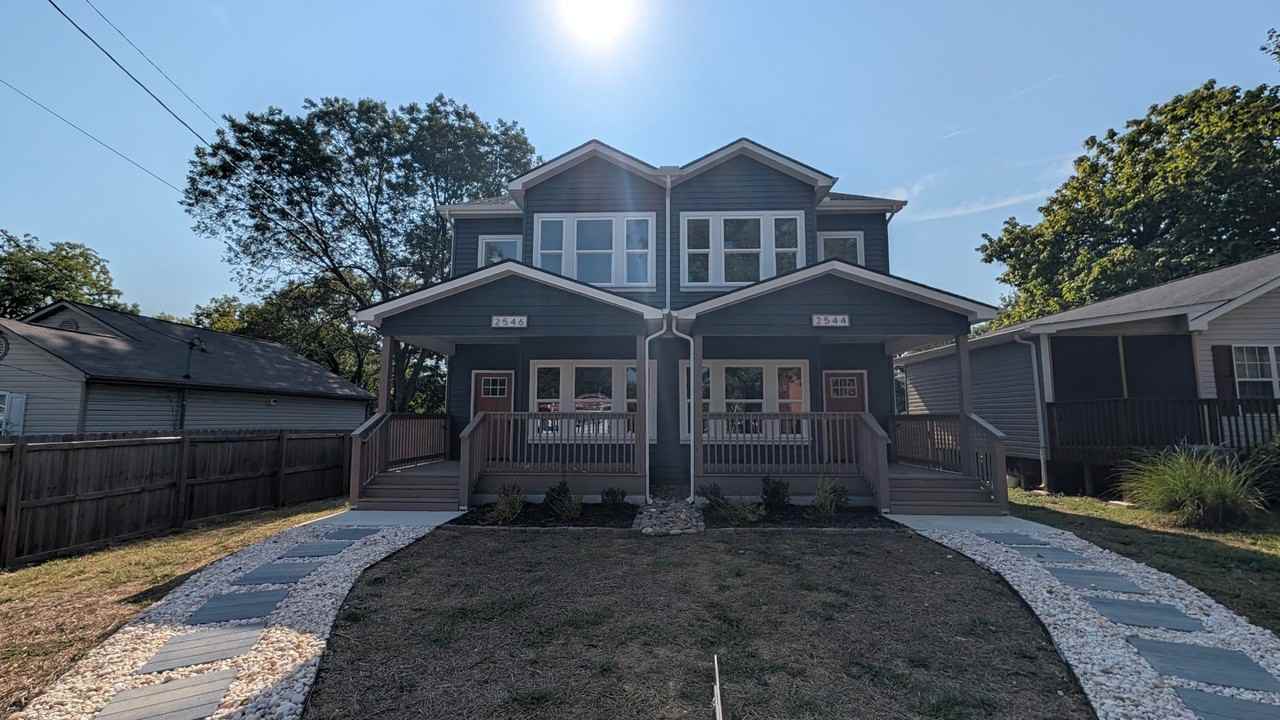 2544 Selma Ave #1 - Photo 2 of 20