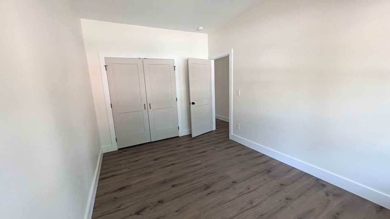 2544 Selma Ave #1 - Photo 4 of 20