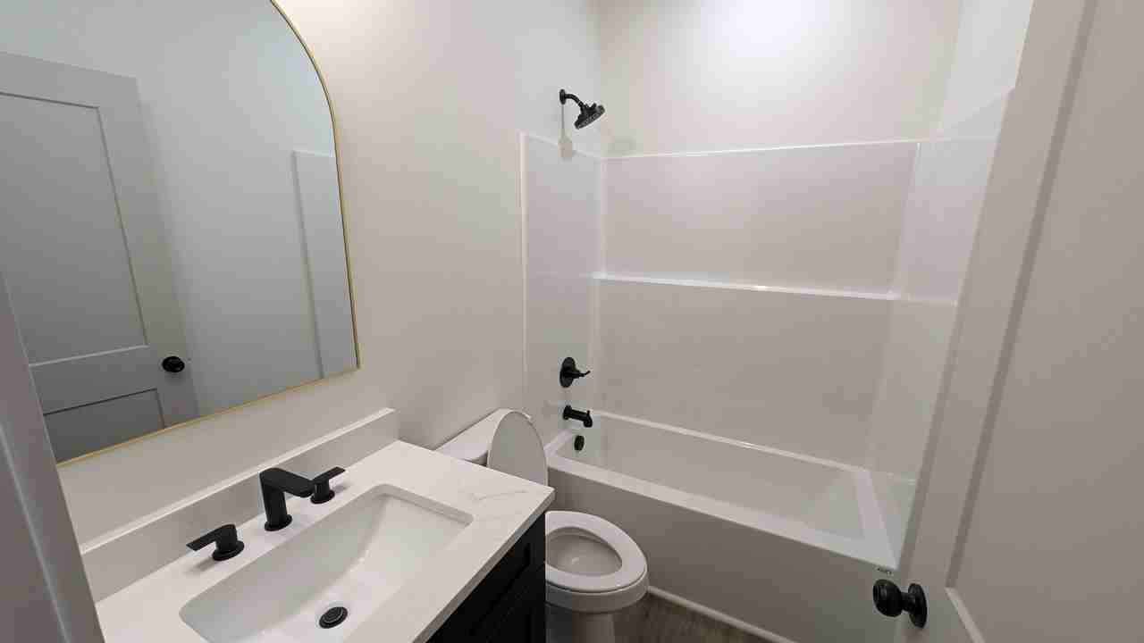 2544 Selma Ave #1 - Photo 5 of 20