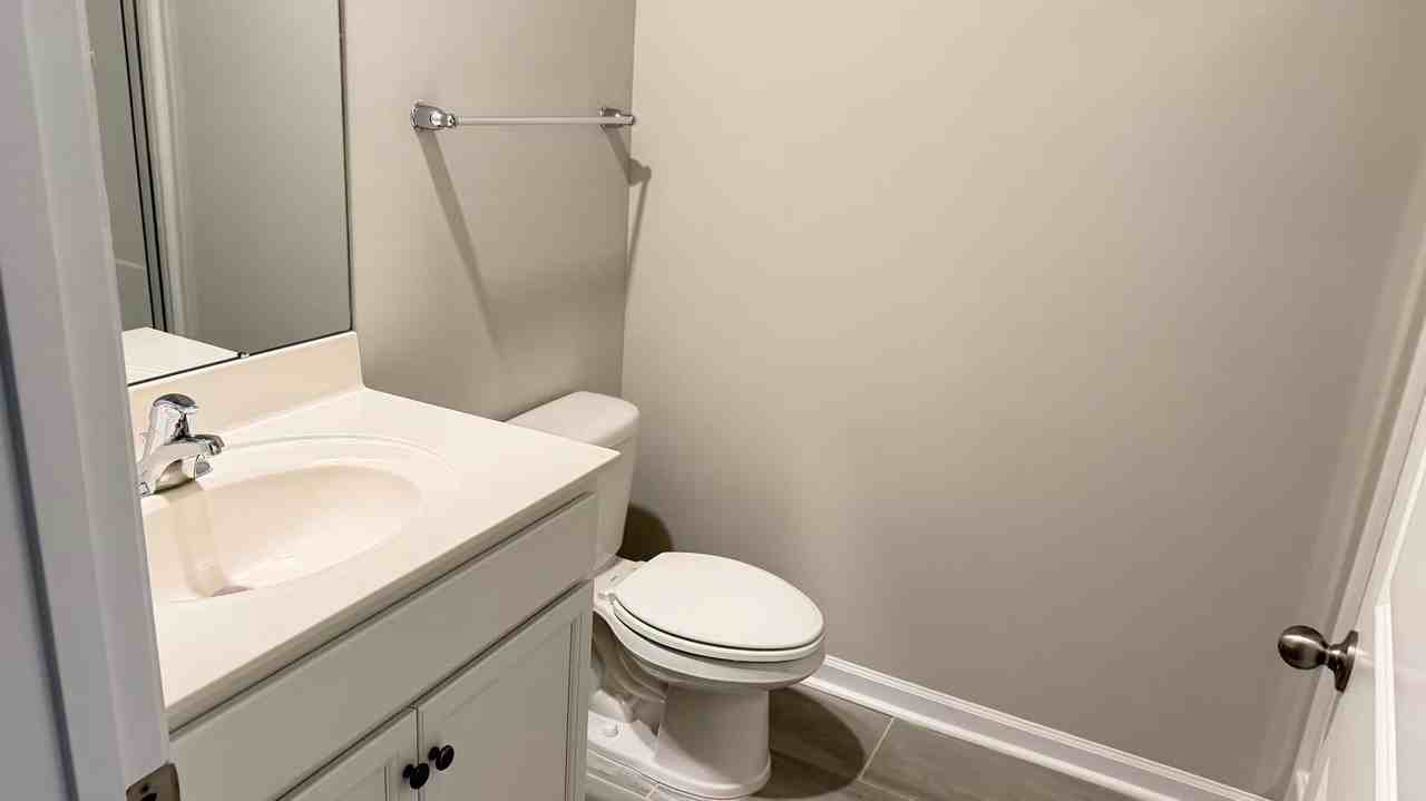 223 Ivyleaf Dr Nw - Photo 7 of 13