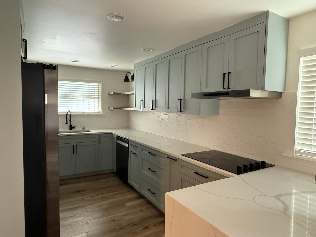 1209 Ne 135th St #1209A - Photo 3 of 9