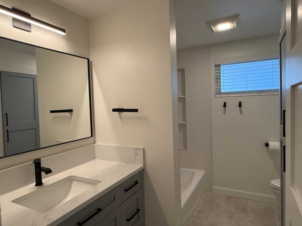 1209 Ne 135th St #1209A - Photo 6 of 9
