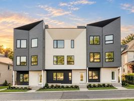 featured image of 1367 W 74th St